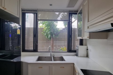 Condo à Sathon, Bangkok, Thaïlande, 3 chambres  № 201234 - photo 7