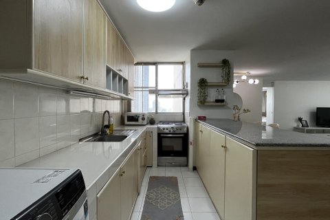 Condo à Watthana, Bangkok, Thaïlande, 2 chambres  № 201238 - photo 7