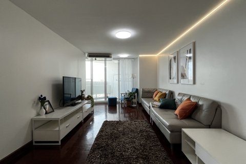Condo à Watthana, Bangkok, Thaïlande, 2 chambres  № 201238 - photo 9