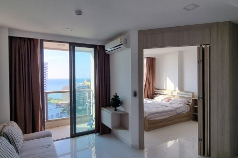 Condo in Pattaya, Thailand, 1 bedroom № 205348 - photo 4