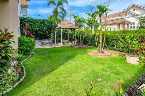 House in Chiang Mai, Thailand 5 bedrooms № 122796 - photo 5