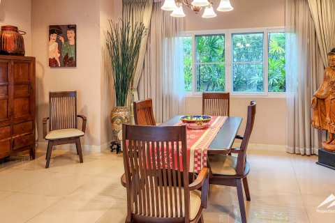 House in Chiang Mai, Thailand 5 bedrooms № 122796 - photo 18