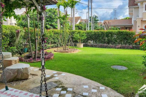 House in Chiang Mai, Thailand 5 bedrooms № 122796 - photo 12