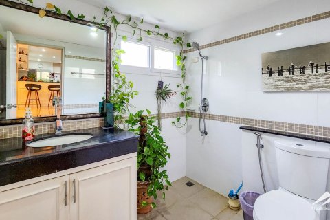 House in Chiang Mai, Thailand 5 bedrooms № 122796 - photo 15