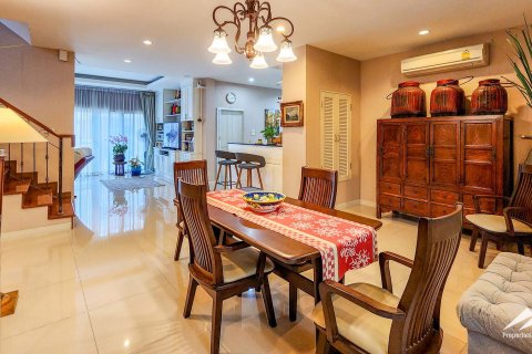 House in Chiang Mai, Thailand 5 bedrooms № 122796 - photo 19