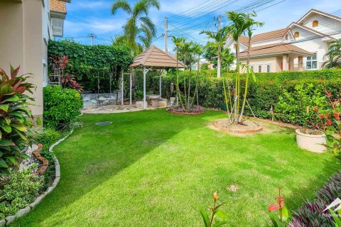 House in Chiang Mai, Thailand 5 bedrooms № 122796 - photo 5