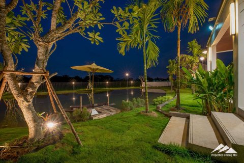 Вилла в Чиангмае, Таиланд с 5 спальнями  № 122799 - фото 15