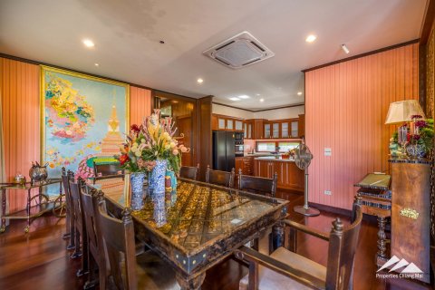 Villa in Chiang Mai, Thailand 5 bedrooms № 122799 - photo 16