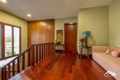 Villa in Chiang Mai, Thailand 5 bedrooms № 122799 - photo 20