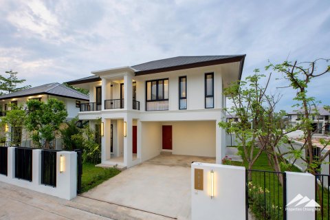 Villa in Chiang Mai, Thailand 3 bedrooms № 122800 - photo 2