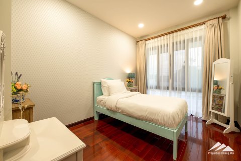 Вилла в Чиангмае, Таиланд с 3 спальнями  № 122800 - фото 12