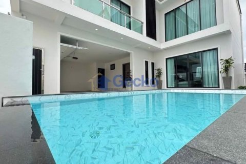 Maison à Pattaya, Thaïlande 4 chambres № 196376