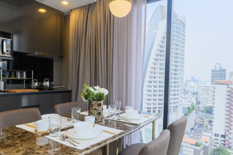 Condo à Watthana, Bangkok, Thaïlande, 2 chambres  № 163304 - photo 9