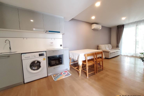 Condo in Bangkok, Thailand, 2 bedrooms № 209848 - photo 4
