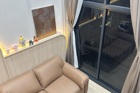 Condo in Bangkok, Thailand, 1 bedroom  № 209843 - photo 3
