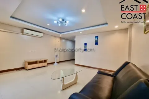 Casa de 2 dormitorios en Pattaya, Tailandia № 212345 - foto 2