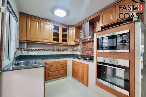 Casa de 2 dormitorios en Pattaya, Tailandia № 212345 - foto 3