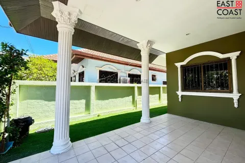 Casa de 2 dormitorios en Pattaya, Tailandia № 212339 - foto 3