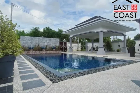 Casa de 3 dormitorios en Pattaya, Tailandia № 212344 - foto 3