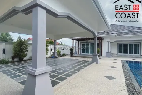 Casa de 3 dormitorios en Pattaya, Tailandia № 212344 - foto 4