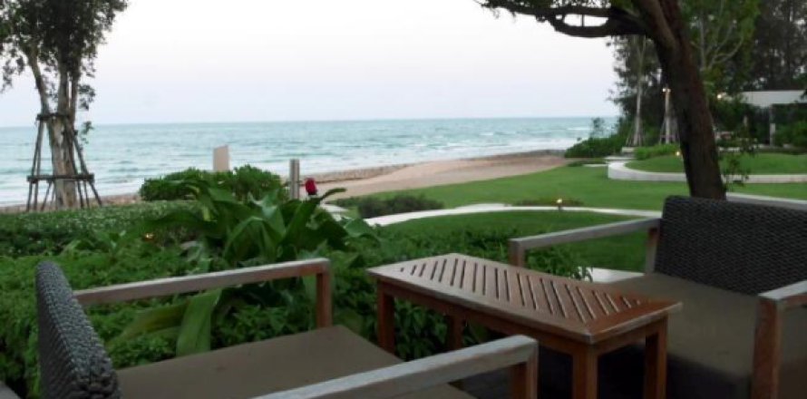 Apartment in Cha-am, Thailand 2 bedrooms № 193324
