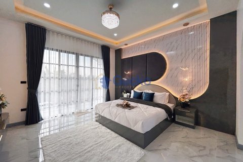 บ้านในพัทยา, ประเทศไทย 4 ห้องนอน № 195997 - รูปถ่าย 16