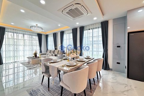 บ้านในพัทยา, ประเทศไทย 4 ห้องนอน № 195997 - รูปถ่าย 6