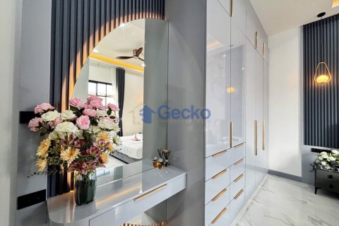 บ้านในพัทยา, ประเทศไทย 4 ห้องนอน № 195997 - รูปถ่าย 23