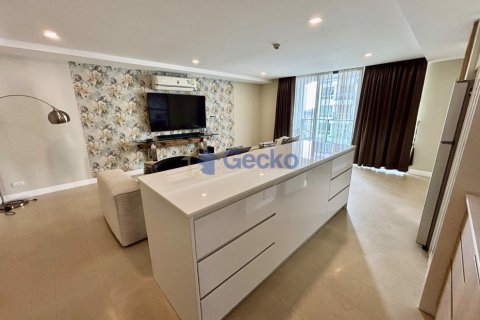 Condo in Pattaya, Thailand, 2 bedrooms № 195995 - photo 5