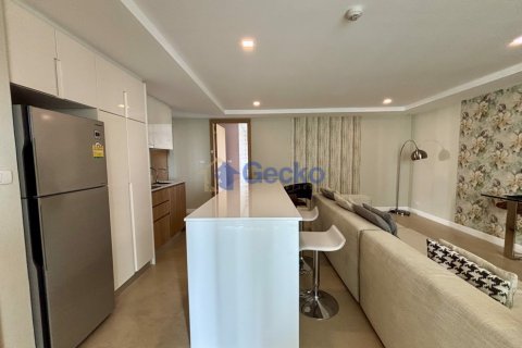 Condo in Pattaya, Thailand, 2 bedrooms № 195995 - photo 12