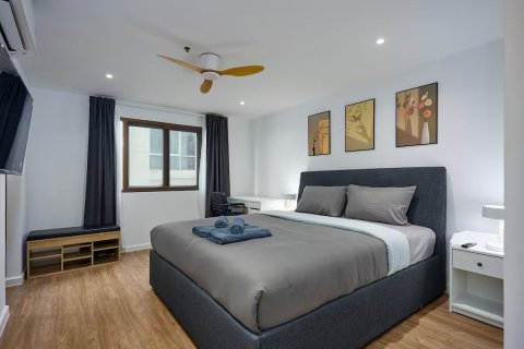 Condo à Watthana, Bangkok, Thaïlande, 3 chambres  № 151157 - photo 13