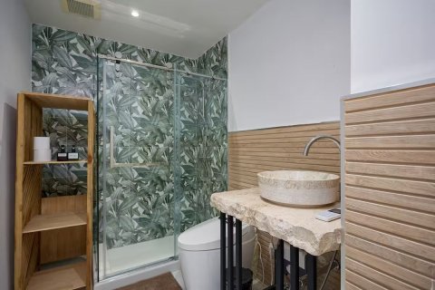 Condo à Watthana, Bangkok, Thaïlande, 3 chambres  № 151157 - photo 12