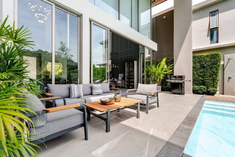 Villa in Phuket, Thailand 4 bedrooms № 151160 - photo 20