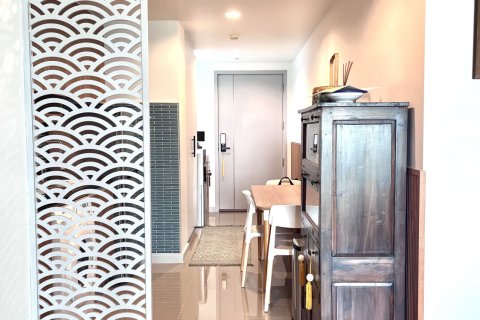 Condo à Watthana, Bangkok, Thaïlande, 2 chambres  № 151155 - photo 9