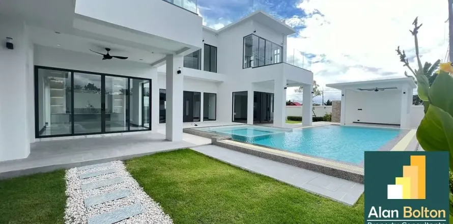 บ้านในพัทยา, ประเทศไทย 5 ห้องนอน № 210350