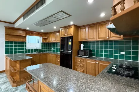 Villa à Pattaya, Thaïlande 3 chambres № 172335 - photo 2