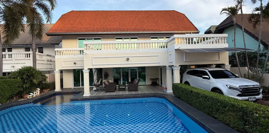 Villa à Pattaya, Thaïlande 3 chambres № 172335