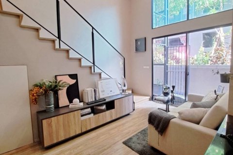 Дуплекс в Бангкоке, Таиланд с 1 спальней  № 115090