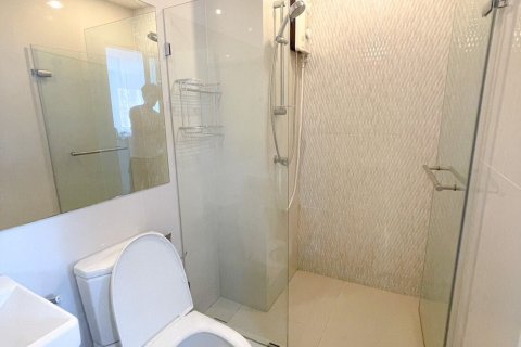 Studio dans le Condo à Bang Phlat, Bangkok, Thaïlande  № 158078 - photo 11