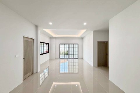 House in Phuket, Thailand 3 bedrooms № 158081 - photo 10