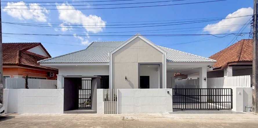 House in Phuket, Thailand 3 bedrooms № 158081