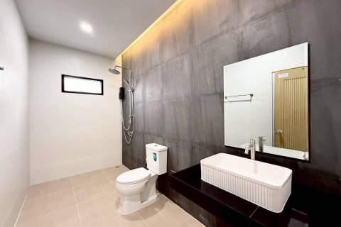 House in Phuket, Thailand 3 bedrooms № 158081 - photo 17