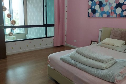 Maison à Khlong Toei, Bangkok, Thaïlande 3 chambres № 173552 - photo 14