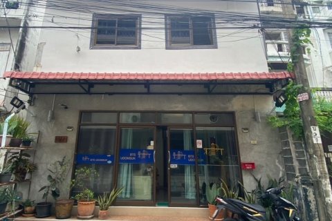 Appartement à Bang Na, Bangkok, Thaïlande 14 chambres № 173547