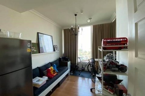 Condo in Bangkok, Thailand, 2 bedrooms  № 143316 - photo 8