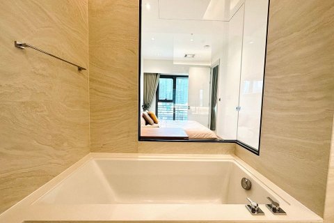 Condo in Bangkok, Thailand, 1 bedroom  № 143311 - photo 15