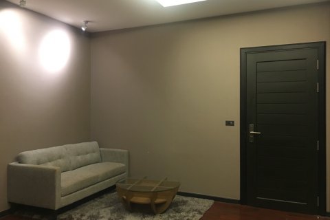 Condo à Bangkok, Thaïlande, 2 chambres  № 143313 - photo 1