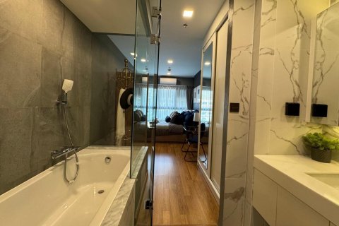 Condo à Chiang Mai, Thaïlande, 2 chambres  № 155374 - photo 11