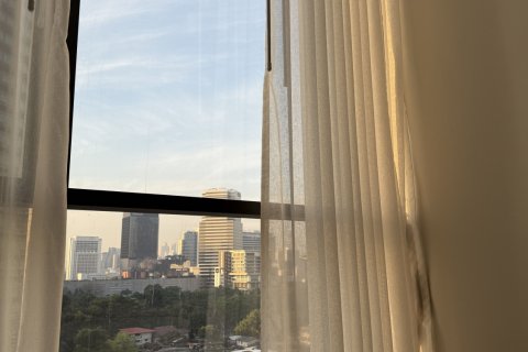 Studio in the Condo in Ratchathewi, Bangkok, Thailand  № 158957 - photo 6