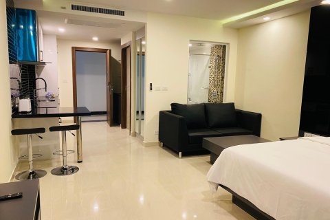 Studio dans le Condo à Pattaya, Thaïlande  № 158960 - photo 2